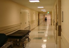 Жена обра пенсионерка в асансьора на врачанската болница На 7 февруари е постъпил