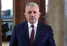 Интервю на Силвия Великова с Николай Хаджигенов в предаването 39 39 Политически