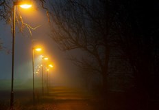 Политиката на тояга и морков която правителството предприе спрямо общините