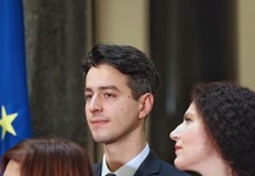 Основен аргумент за искането на оставките са натрупаните негативи които