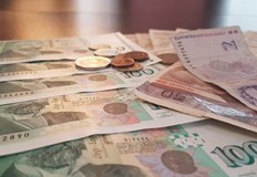 Това показват данните за последното тримесечие на миналата годинаНаетите лица