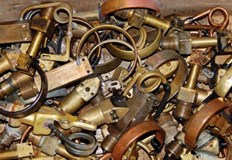 Служители на РУ Сливо поле са установили двама мъже извършили кражба