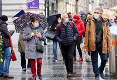 Австрия смекчава Ковид мерките Страната въведе задължителна ваксинация и едни от