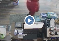 Този път тя откраднала портфейла на свой колегаОще сигнали за