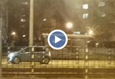 Момчето е в болница с множество травми на главатаПолицията издирва