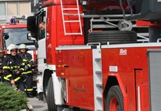 През изминалото денонощие екипите на пожарната са реагирали на три