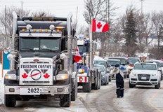В Отава беше обявено извънредно положение след като канадската столица