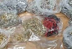 Митническите служители откриха над 7 5 кг контрабандни златни и сребърни