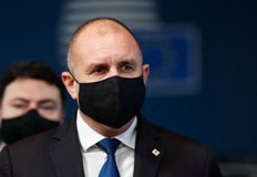 Карантината на президента Румен Радев бе отменена след направен днес
