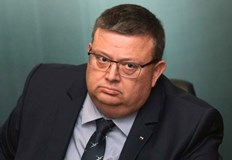 Сериозни критики отправя Антикорупционната комисия КПКОНПИ заради предложения за промени