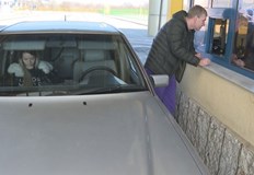 Хенадий от Одеса заедно със съпругата му и двете му