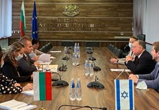 За енергийно обновяване на многофамилните жилища са заделени 1 2 милиарда