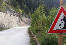 Катастрофата е станала тази вечер в района на ЧепелареМъж жена