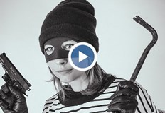 Последно тя е отмъкнала 3000 лв от оборота в обект