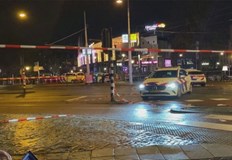 Заложническата криза продължи шест часаВъоръжено нападение в магазин на Епъл