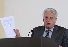 Министърът на вътрешните работи Бойко Рашков е изпратил вчера следобед