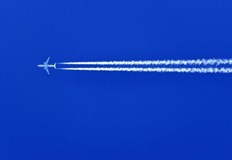 Германия ще затвори въздушното си пространство за руски самолети и