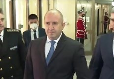 Вече има информация че доставката на новите изтребители F 16V ще