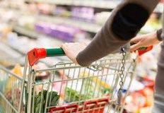 За двама възрастни и дете до 14 години през последното