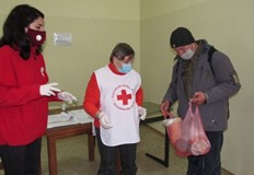 БЧК Русе са засипани с обаждания от русенци желаещи да дарят