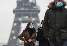 Разхлабването на мерките е на два етапаФранция започна днес да