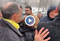 Акцията бе в подкрепа на тримата арестувани ученици които написаха