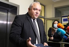 Според него Иван Гешев дължи отговор и по друг казусПленумът е длъжен