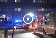 Огънят избухнал на четвъртия етаж на болницата където се намира