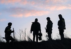 Снаряд удари 9 етажна жилищна сграда в украинския град Буча в