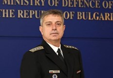 Можем да охраняваме военното си пространство но с определени затруднения В