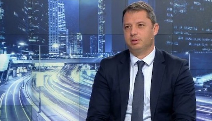 Добрев смята, че е несериозно е да се говори, че ако има криза и Русия спре доставките, ние ще можем да ги заменим Добрев смята, че е несериозно е да се говори, че ако има криза и Русия спре доставките, ние ще можем да ги заменим