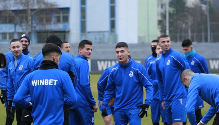 Драконите“ победиха с 1:0 отбора на „Янтра“ Габрово Драконите“ победиха с 1:0 отбора на „Янтра“ Габрово