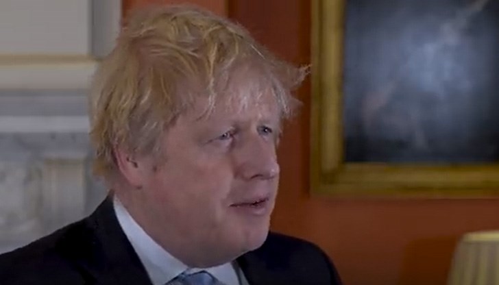 Министър-председателят на Обединеното кралство направи видеообръщение в Туитър