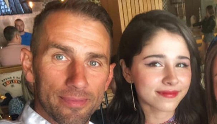 Момичето се бори с рядък вид рак Момичето се бори с рядък вид рак