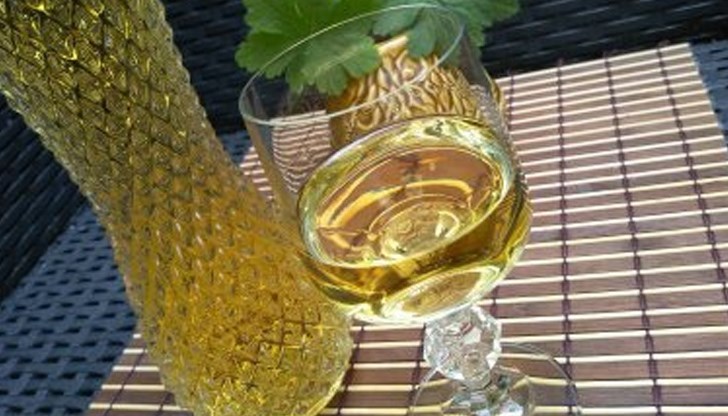 Ракията може да реши и редица здравословни проблеми Ракията може да реши и редица здравословни проблеми