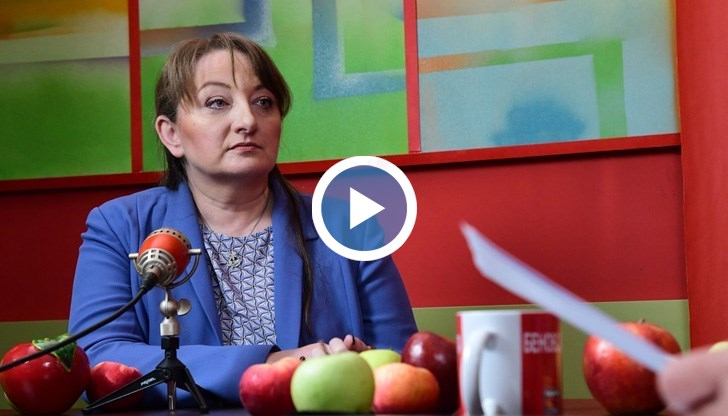 Тя обясни, че в гугъл може много неща да се търсят и не е сериозно министър-председател да го прави