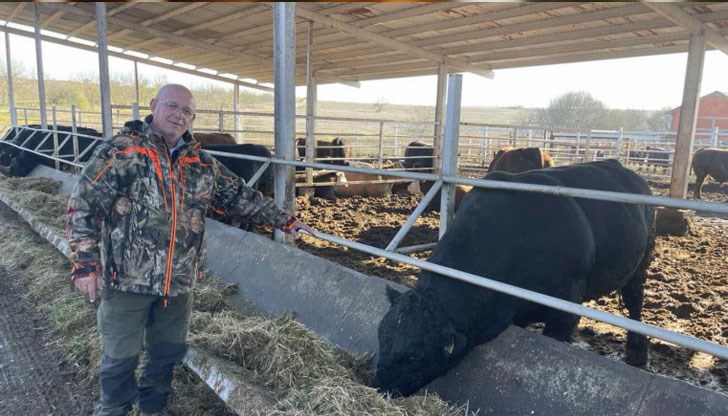 Всеки ден фермера губи по 3-4 хиляди лева от наличната стока