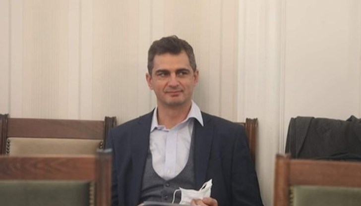 Кандидатурата му беше гласувала в четвъртък късно вечерта след спор в Народното събрание Кандидатурата му беше гласувала в четвъртък късно вечерта след спор в Народното събрание