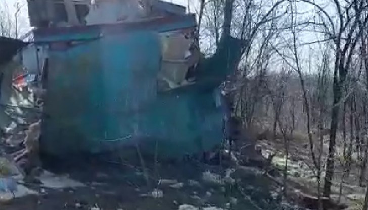 Инцидентът става на фона на съобщения за артилерийска стрелба по линията на контакт с Донбас
