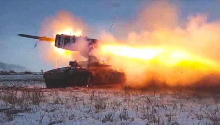 Стреля с ракети по обекти в Киев