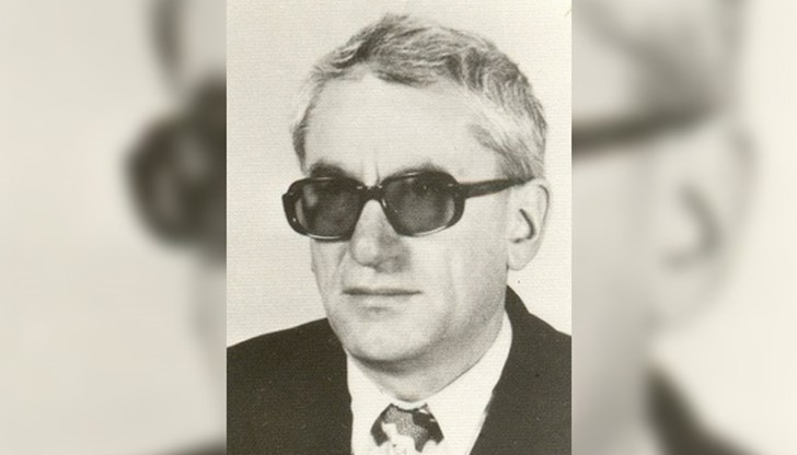 Русенските математици искат състезанията да носят името „Проф. Дочо Дочев“ Русенските математици искат състезанията да носят името „Проф. Дочо Дочев“