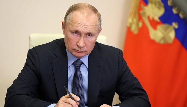 Русия обяви, че маневрите, в които ще бъда тествани балистични ракети, ще бъдат ръководени от президента Владимир Путин