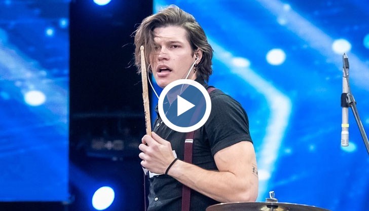 Ник Николаев "разби" сцената с изпълнението си на барабани