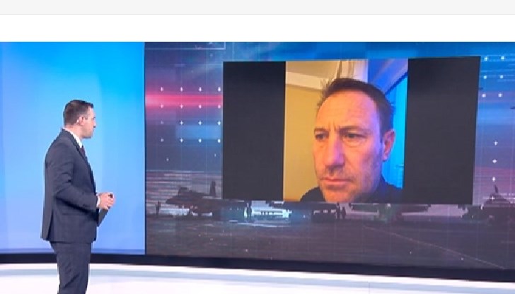 Българинът сподели, че условията в бомбоубежището, където е прекарал голяма част от последните дни, са добри, има интернет и е поддържал връзка със своите близки у дома Българинът сподели, че условията в бомбоубежището, където е прекарал голяма част от последните дни, са добри, има интернет и е поддържал връзка със своите близки у дома