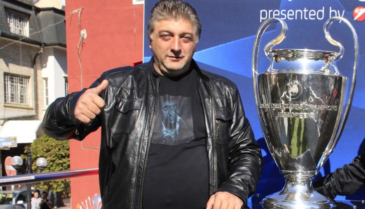 Поклон пред паметта му! Поклон пред паметта му!