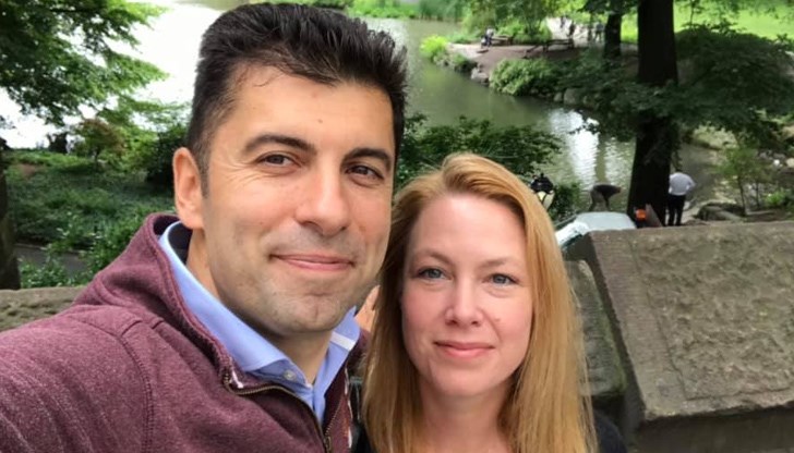 “В България имам усещането за хаос и свобода, нещо което ми липсва в Канада”, споделя Линда Макензи “В България имам усещането за хаос и свобода, нещо което ми липсва в Канада”, споделя Линда Макензи