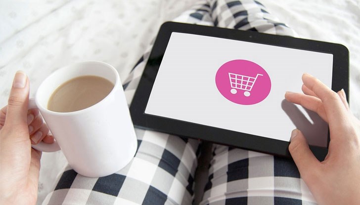 Все повече предприемчиви българи привличат клиентите си през интернет, вместо да плащат скъпи наеми за физически магазини