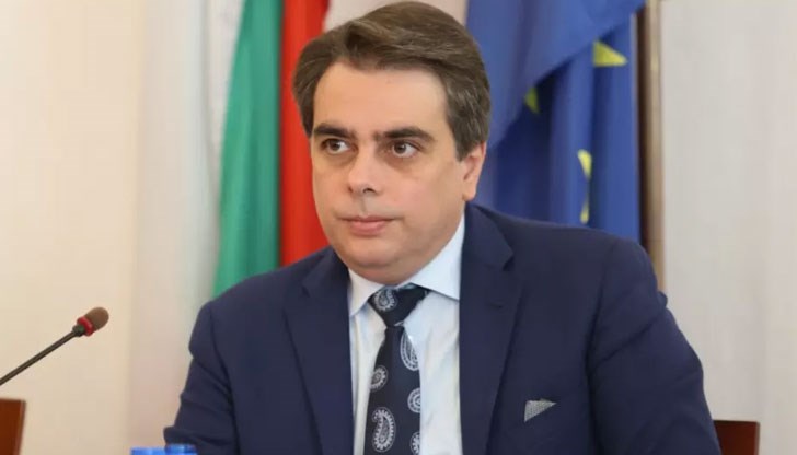 Ако Министерството на отбраната има готови проекти, те трябва да бъдат разгледани от Комисията в парламента, заяви вицепремиерът Ако Министерството на отбраната има готови проекти, те трябва да бъдат разгледани от Комисията в парламента, заяви вицепремиерът