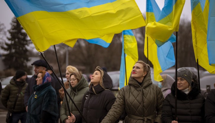 А към нашата власт: Кирчо, стига сълзливи евроатлантически изявления А към нашата власт: Кирчо, стига сълзливи евроатлантически изявления