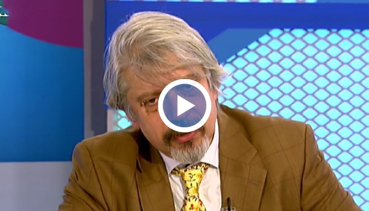 Според него в края на март нещата ще изглеждат по друг начин. "Заболеваемостта се очаква да се спаднала много под 5000 случая на ден"